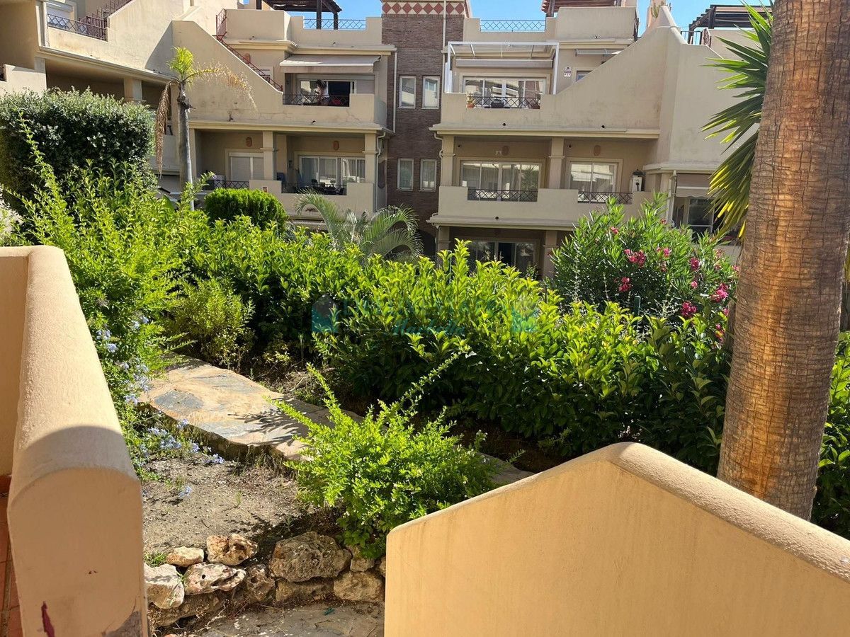 Apartment for sale in Estepona