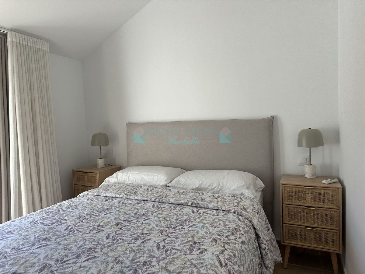 Town House for rent in Benahavis