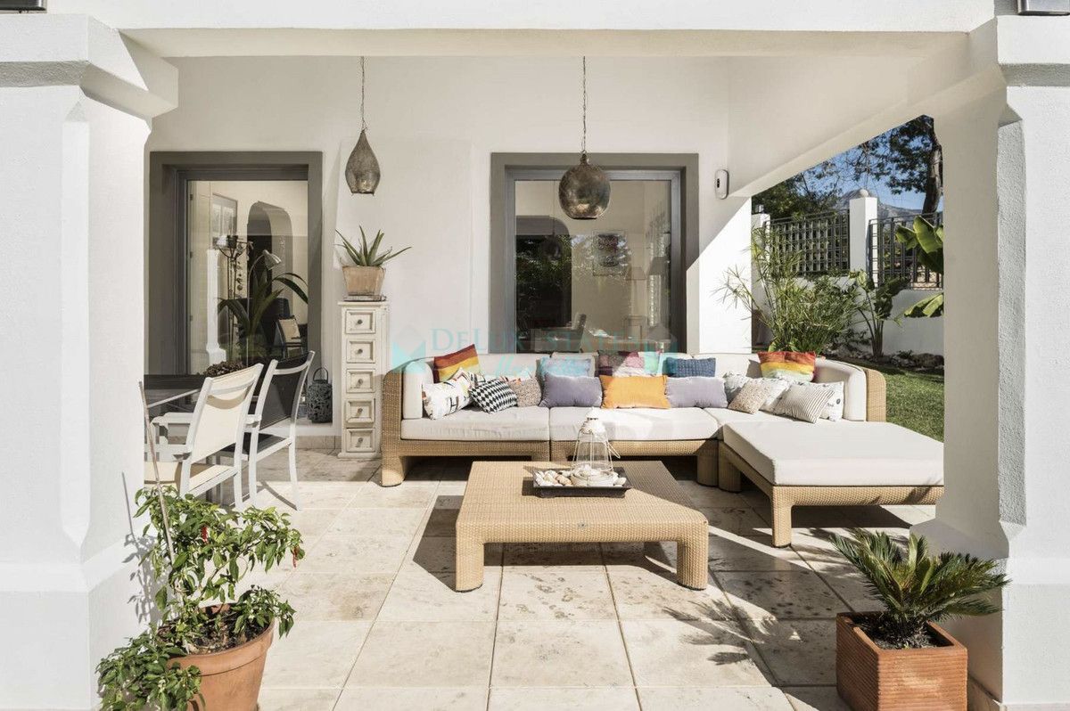 Villa for sale in La Quinta, Benahavis