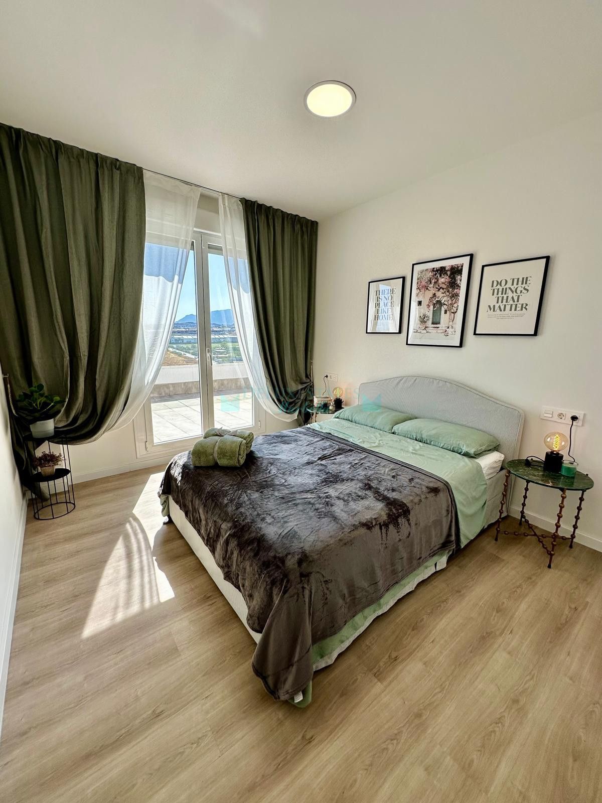 Penthouse for rent in Nueva Andalucia