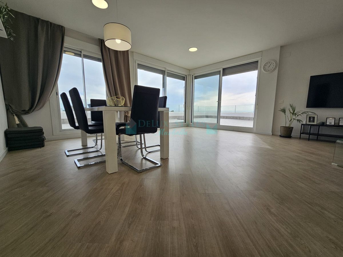 Penthouse for rent in Nueva Andalucia