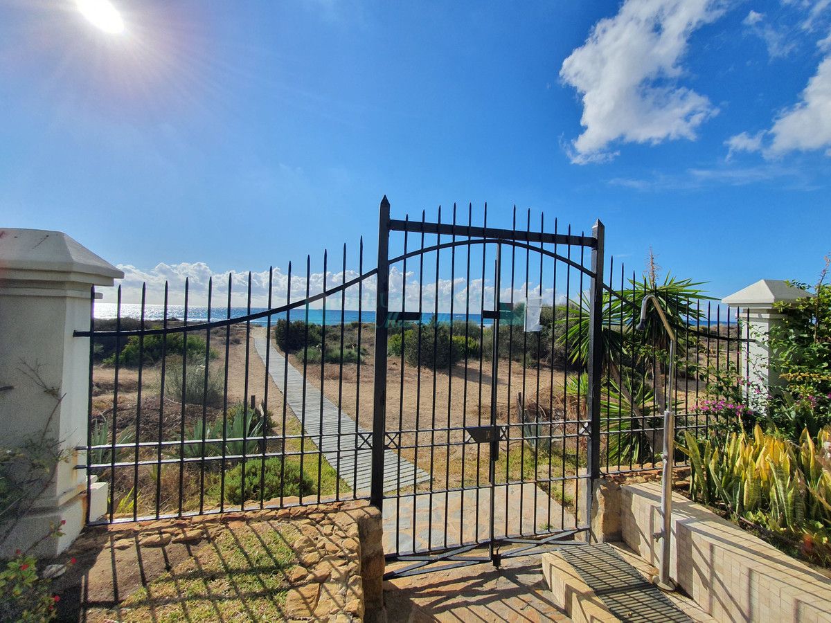 Town House for rent in Bahia de Marbella, Marbella East