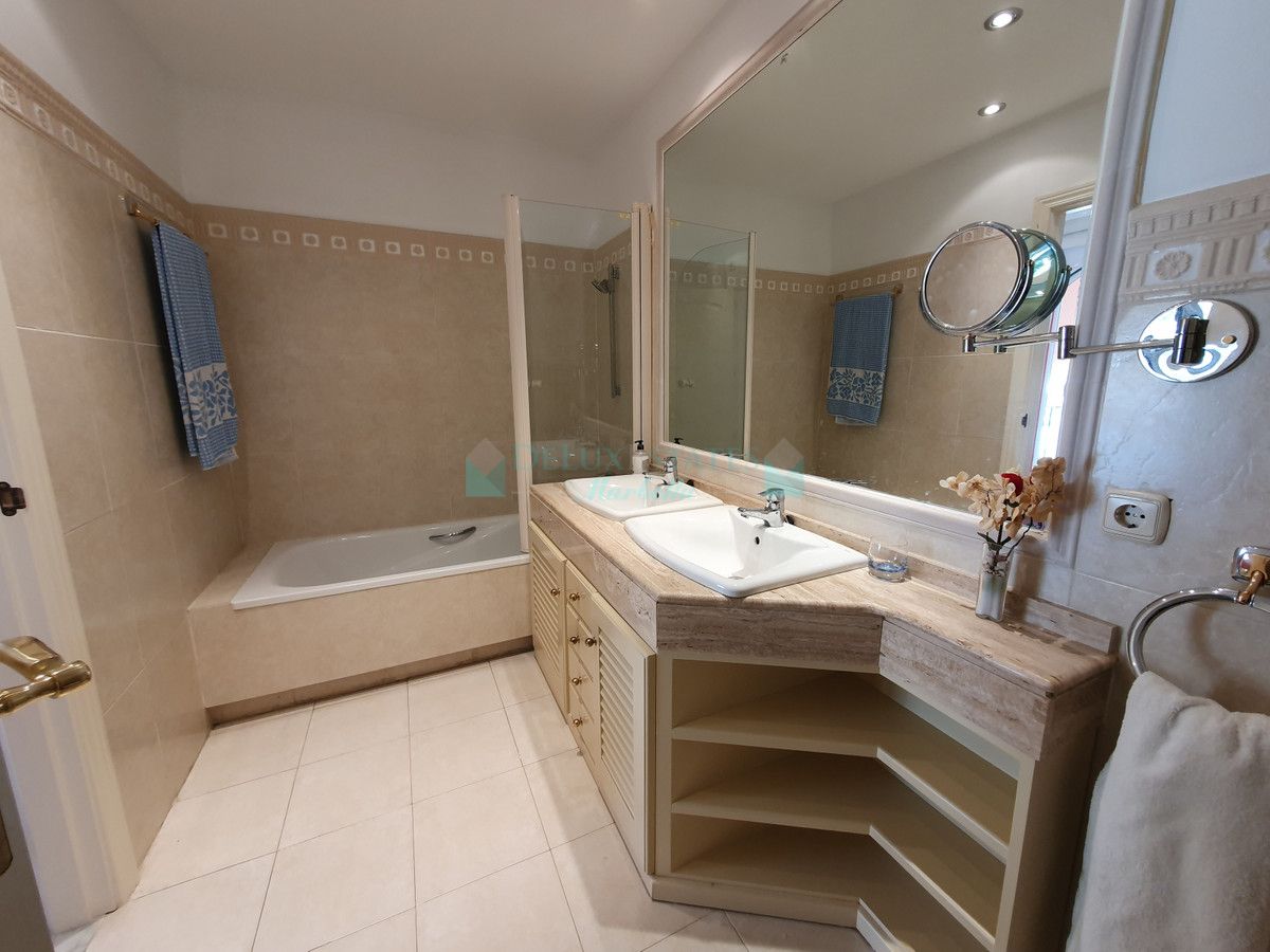Town House for rent in Bahia de Marbella, Marbella East