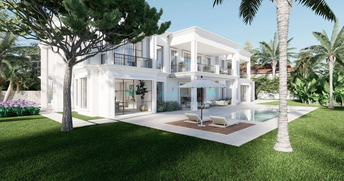 Villa for sale in El Paraiso, Estepona