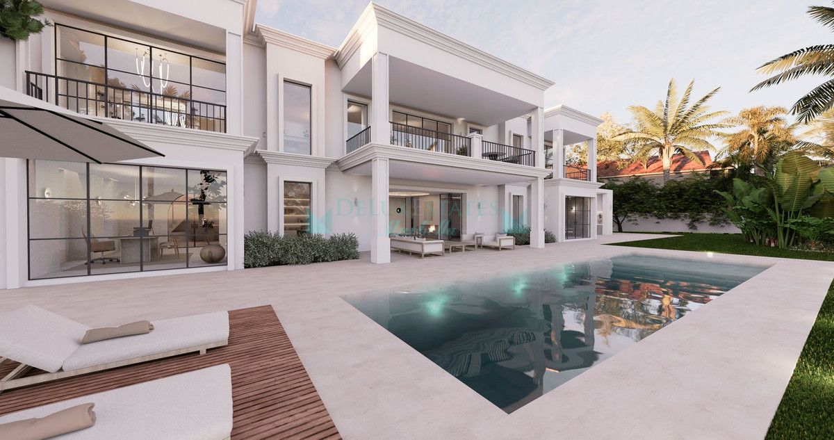 Villa for sale in El Paraiso, Estepona