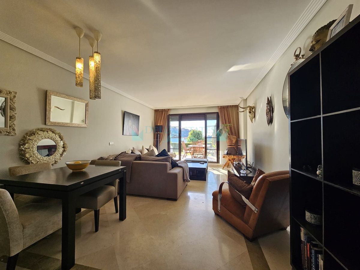 Ground Floor Apartment for sale in Los Arqueros, Benahavis