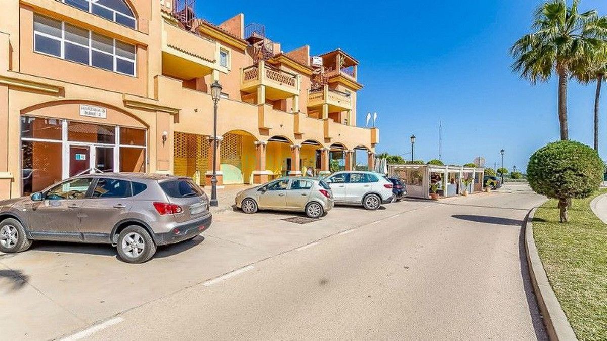 Apartment for sale in La Reserva de Marbella, Marbella East