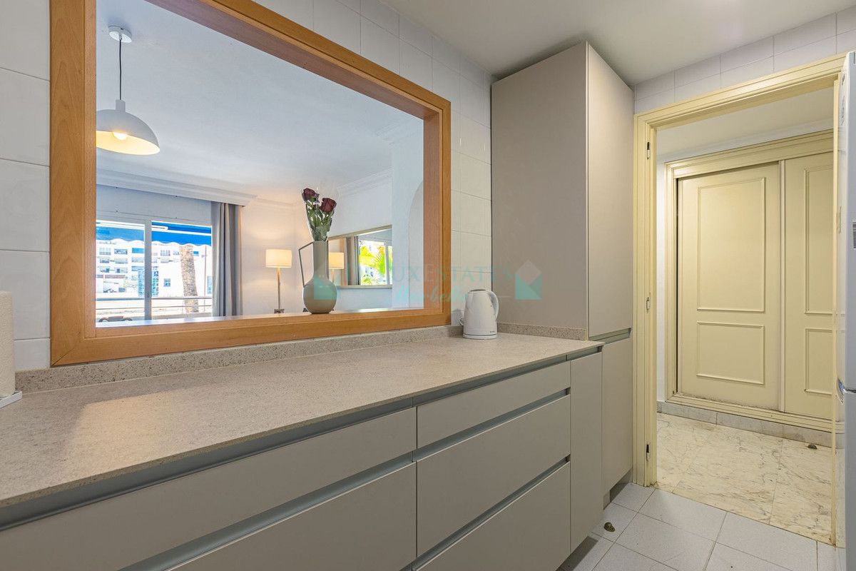 Apartment for sale in Marbella - Puerto Banus