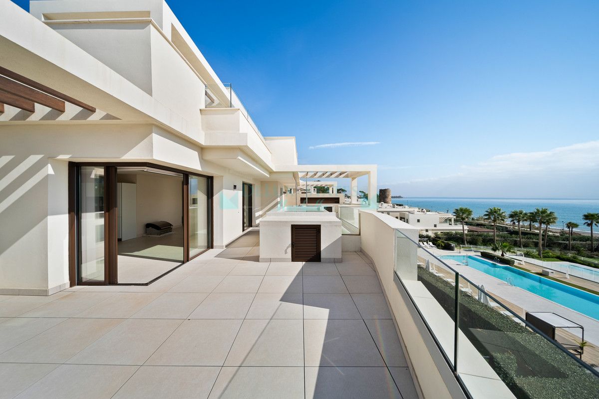 Penthouse for sale in Estepona