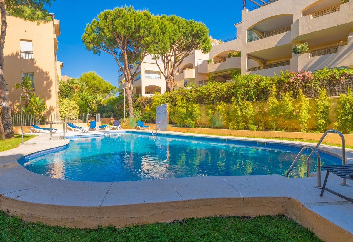 Apartamento en venta en Elviria, Marbella Este