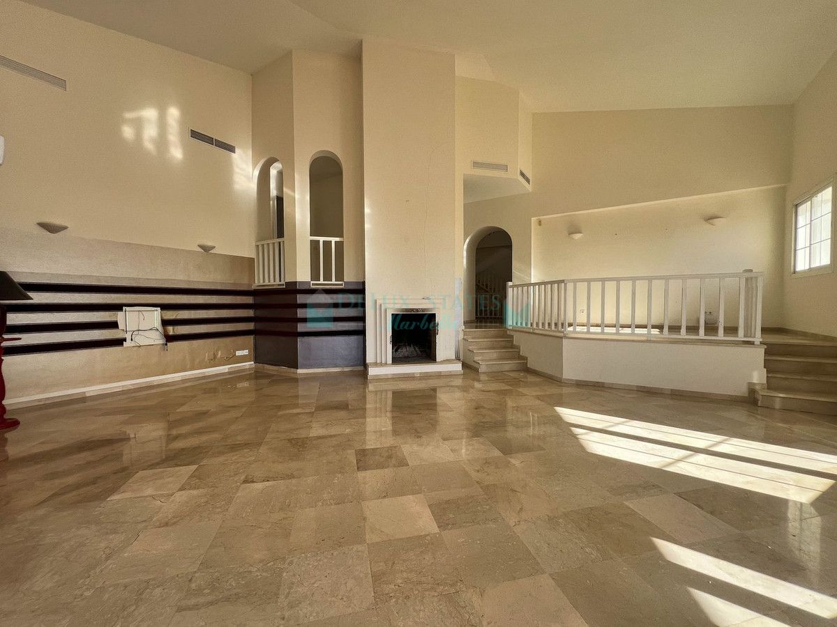 Villa en venta en La Quinta, Benahavis