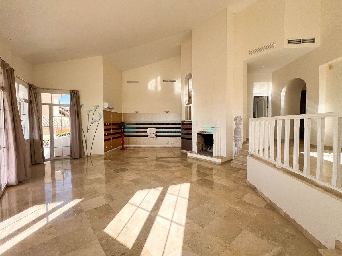 Villa en venta en La Quinta, Benahavis