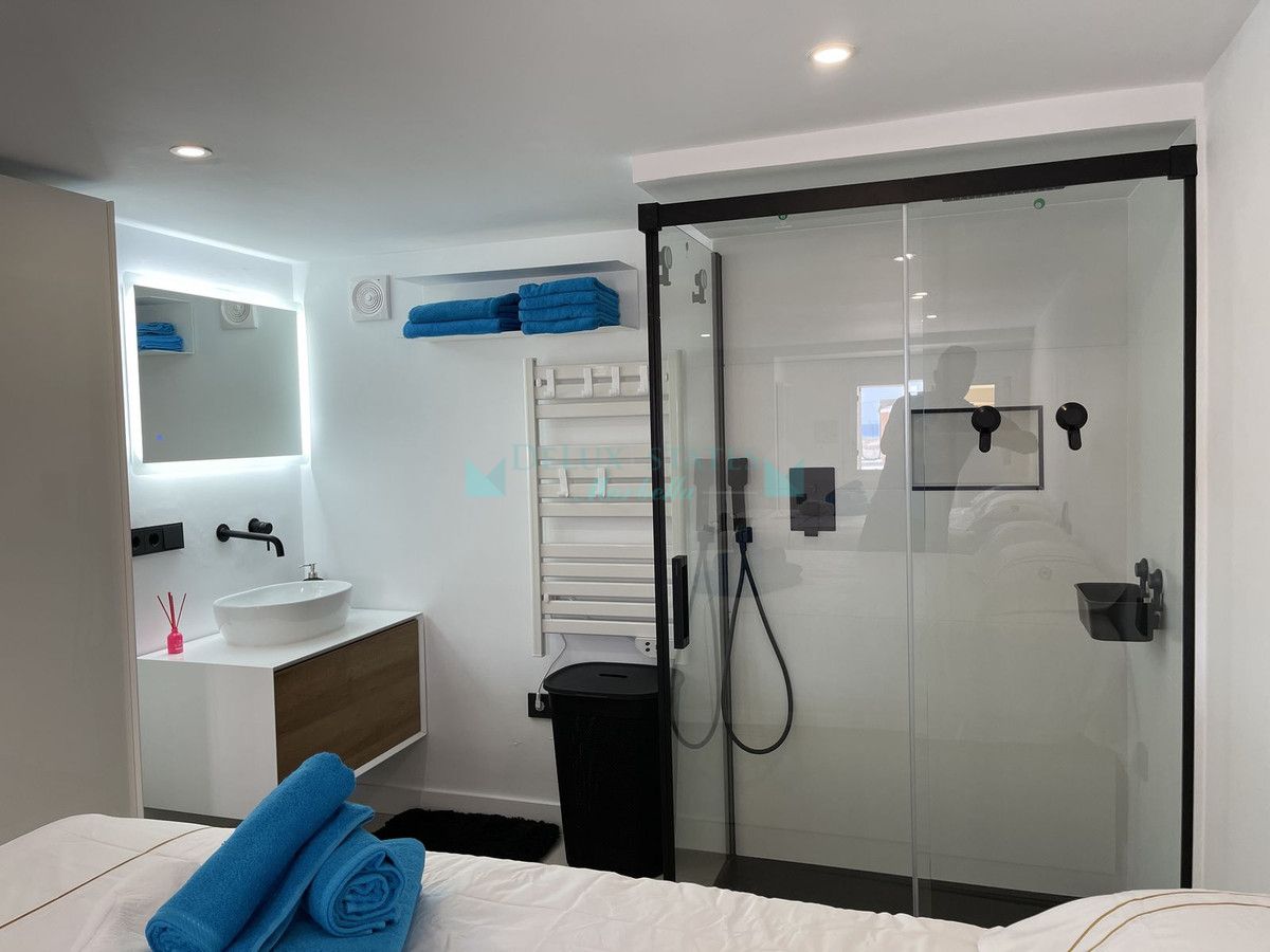 Villa Pareada en alquiler en Estepona