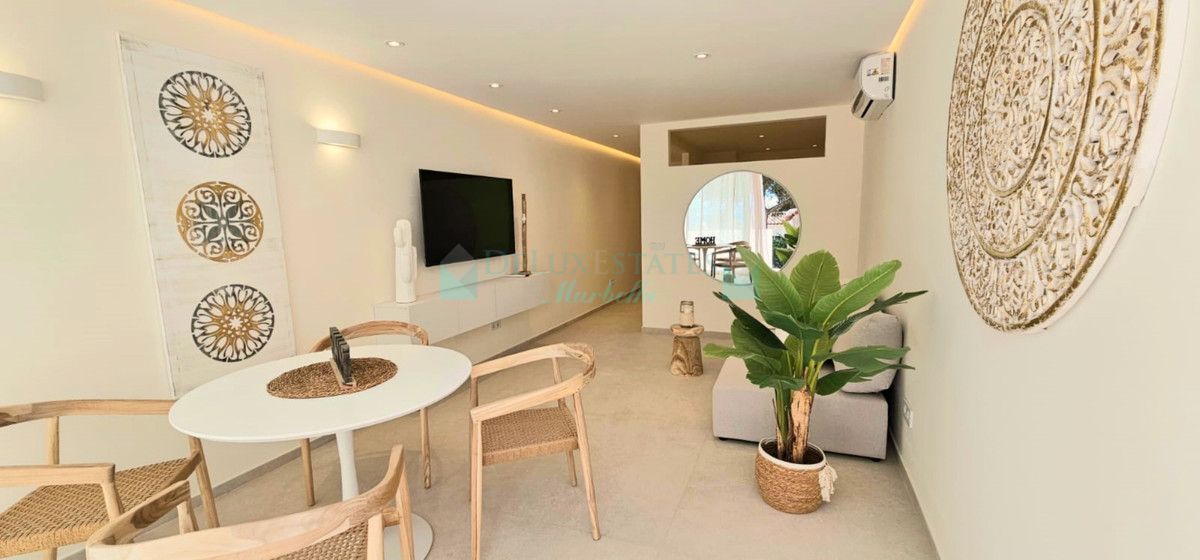 Apartamento Planta Baja en venta en Estepona