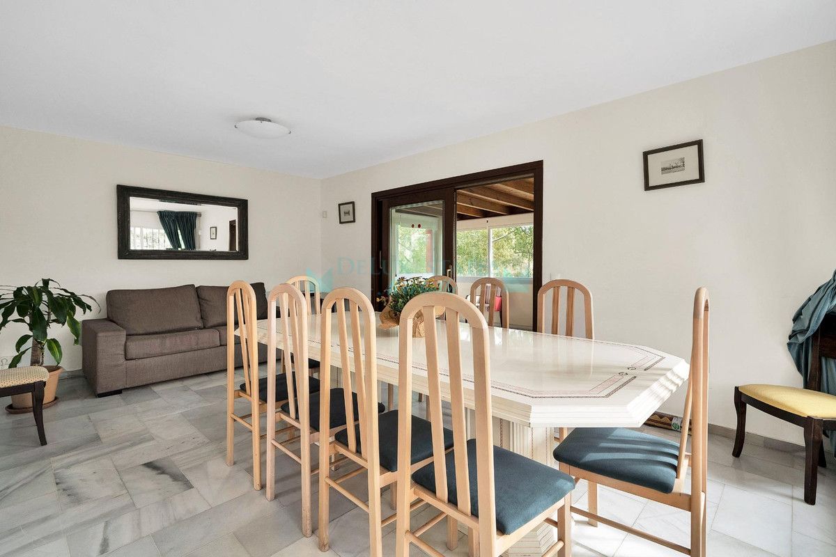 Villa for sale in Elviria, Marbella East