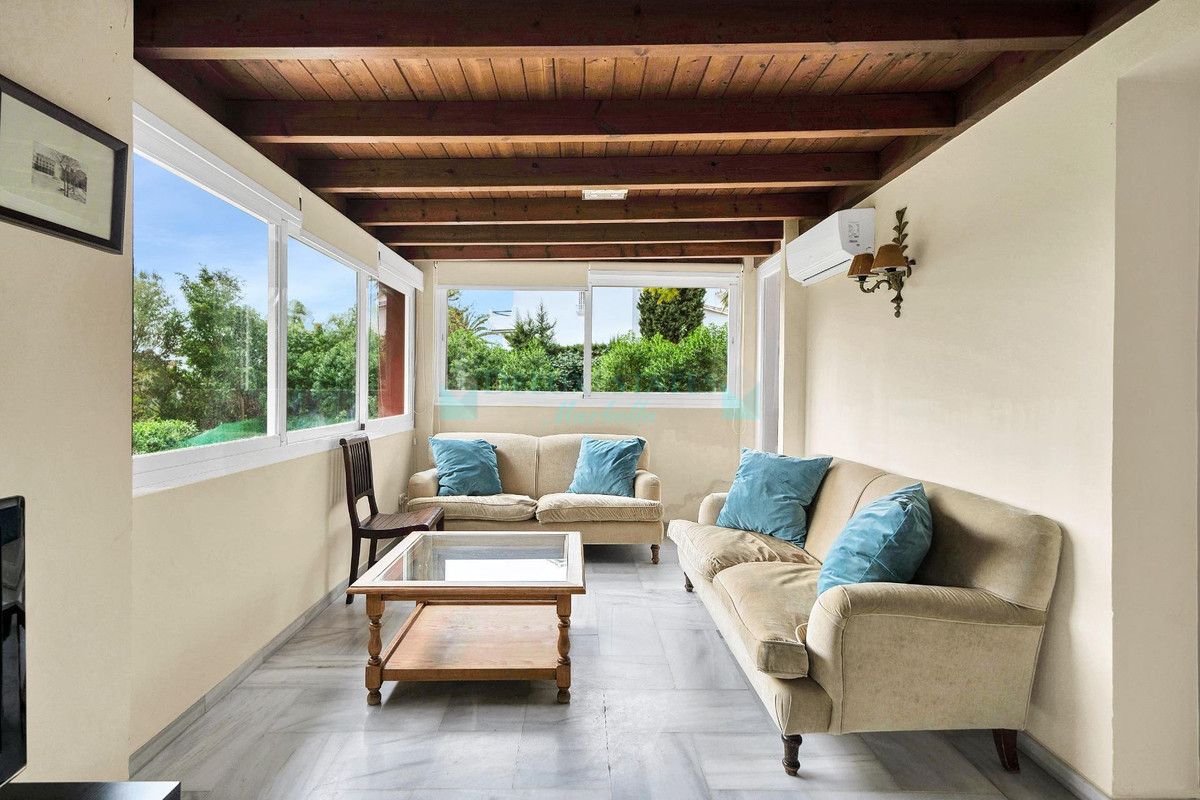 Villa for sale in Elviria, Marbella East