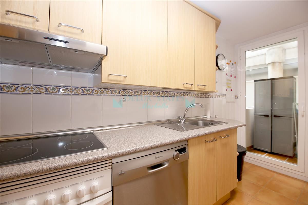 Apartamento en alquiler en Estepona