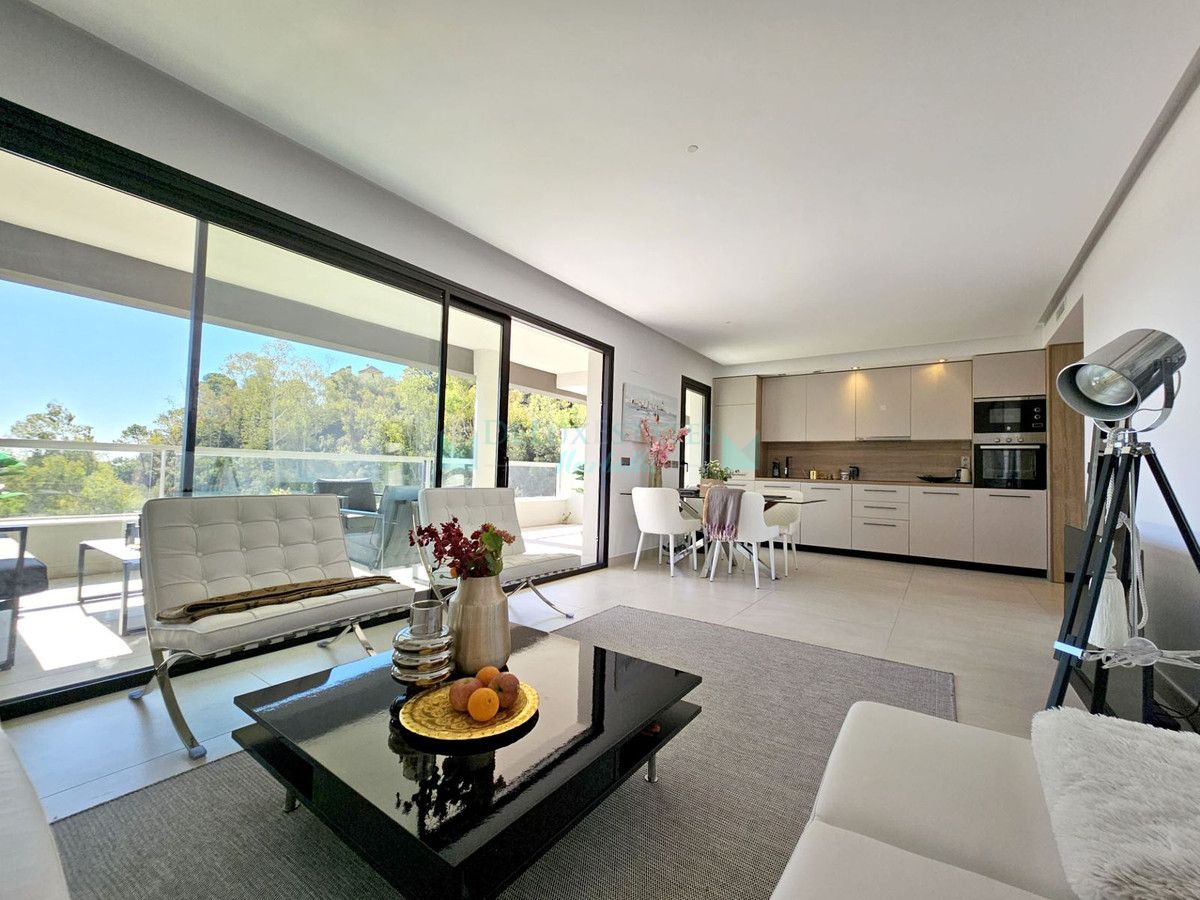 Apartamento en venta en La Quinta, Benahavis