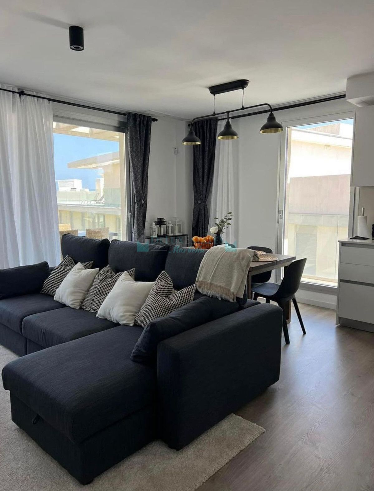 Penthouse for sale in Estepona