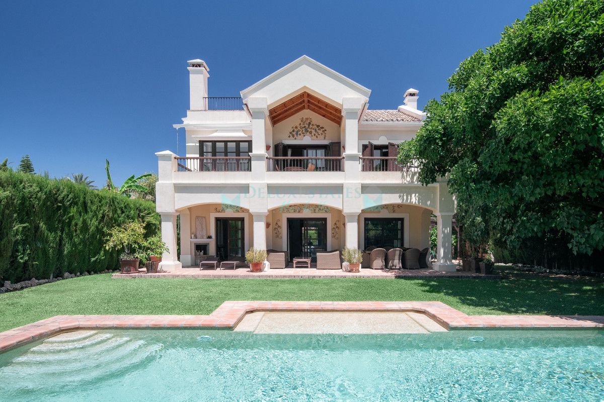 Villa en alquiler en Sierra Blanca, Marbella Golden Mile