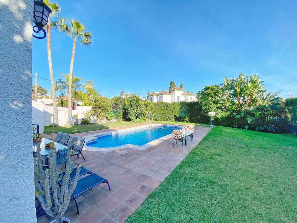 Villa for sale in Marbella