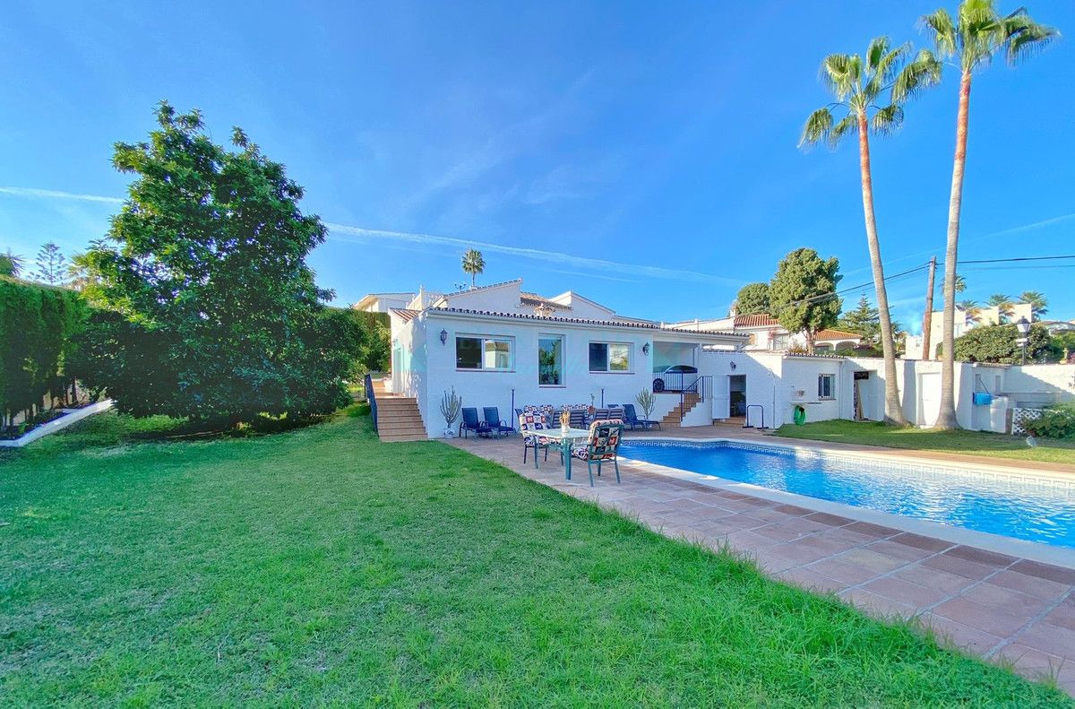 Villa for sale in Marbella