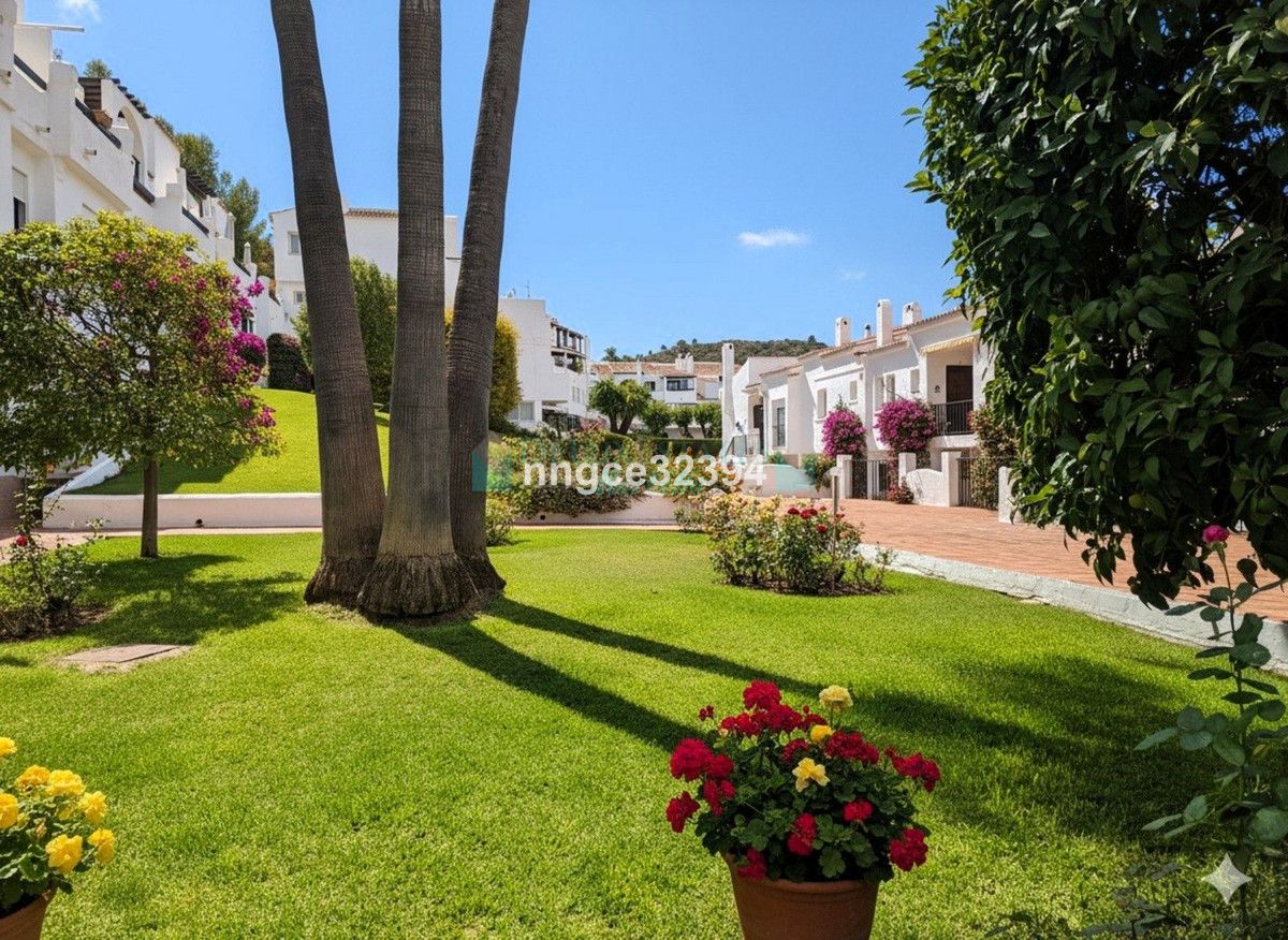 Ático en venta en Benahavis