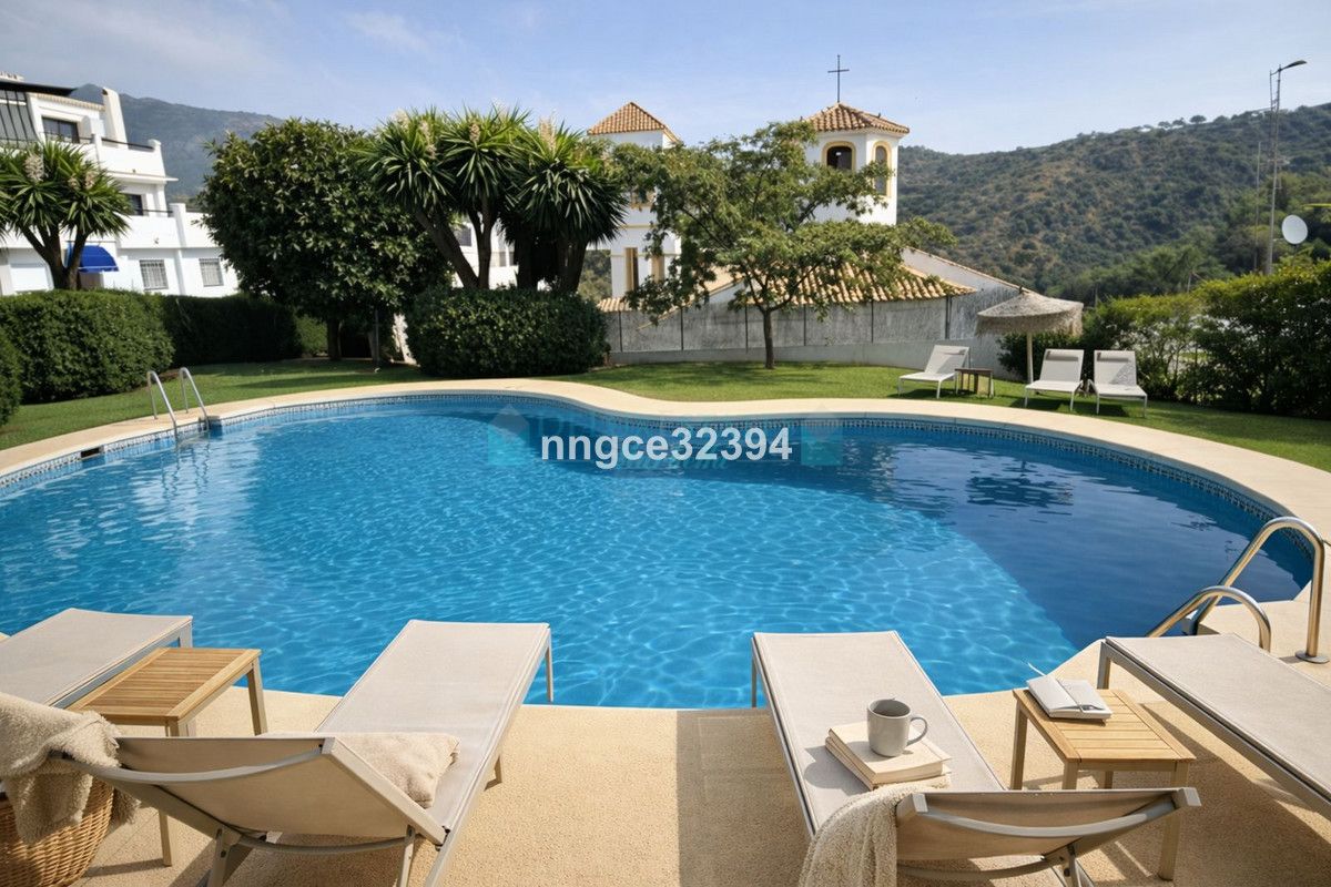 Ático en venta en Benahavis