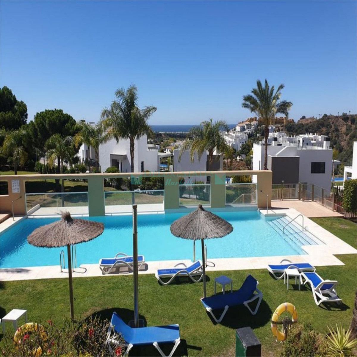 Apartment for sale in Estepona