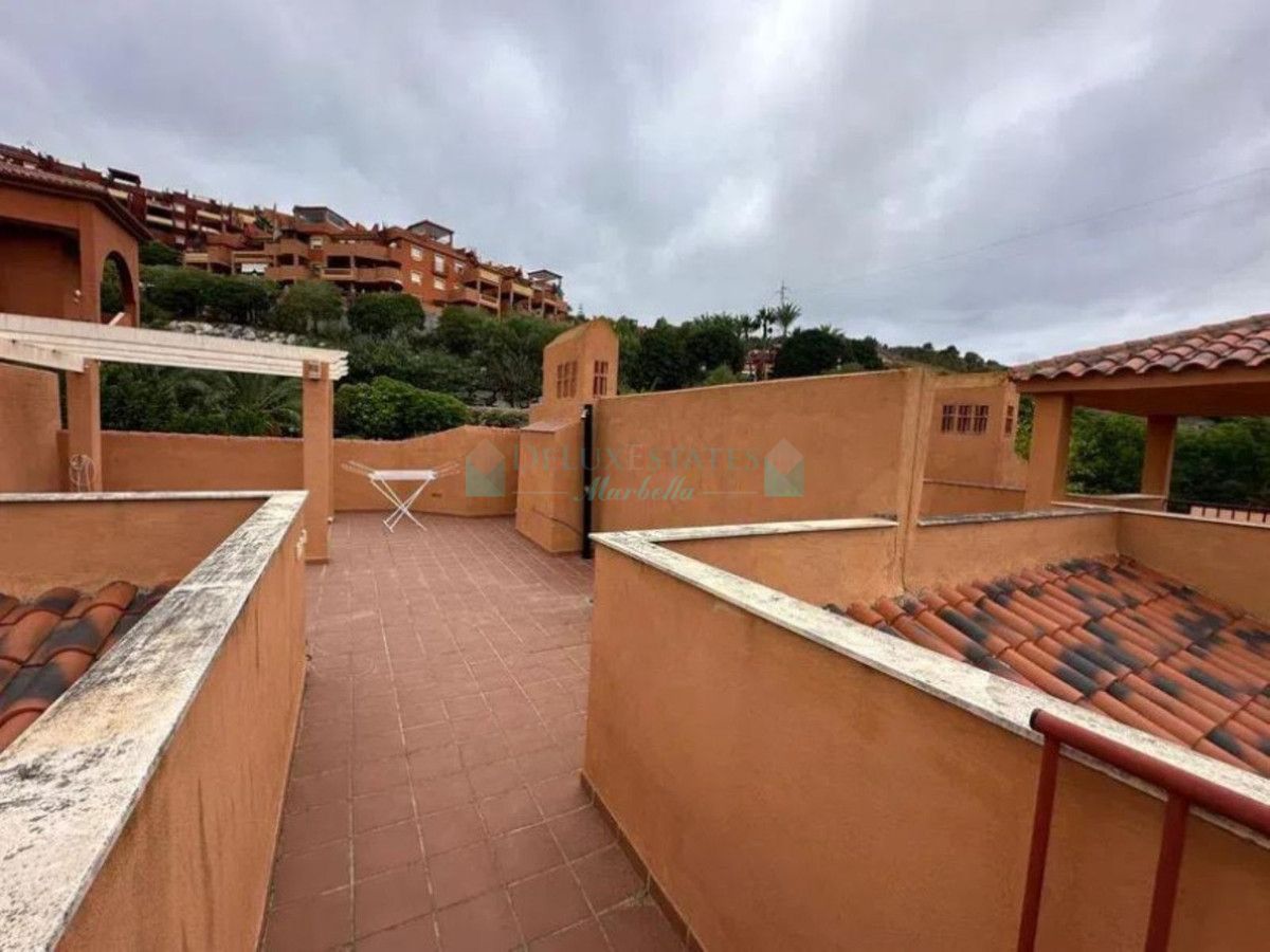 Ático en venta en La Reserva de Marbella, Marbella Este