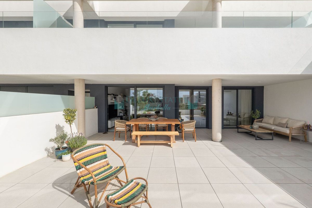 Ground Floor Apartment for sale in Los Altos de los Monteros, Marbella East