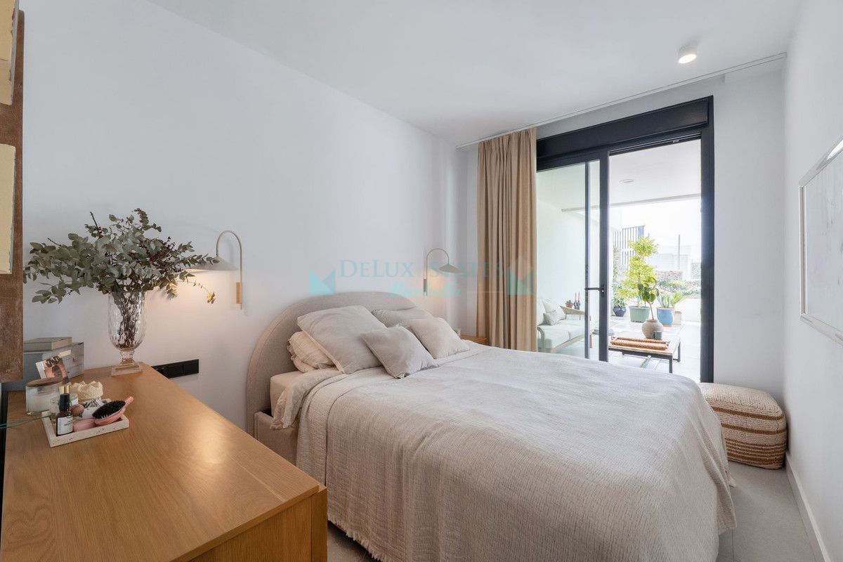 Ground Floor Apartment for sale in Los Altos de los Monteros, Marbella East