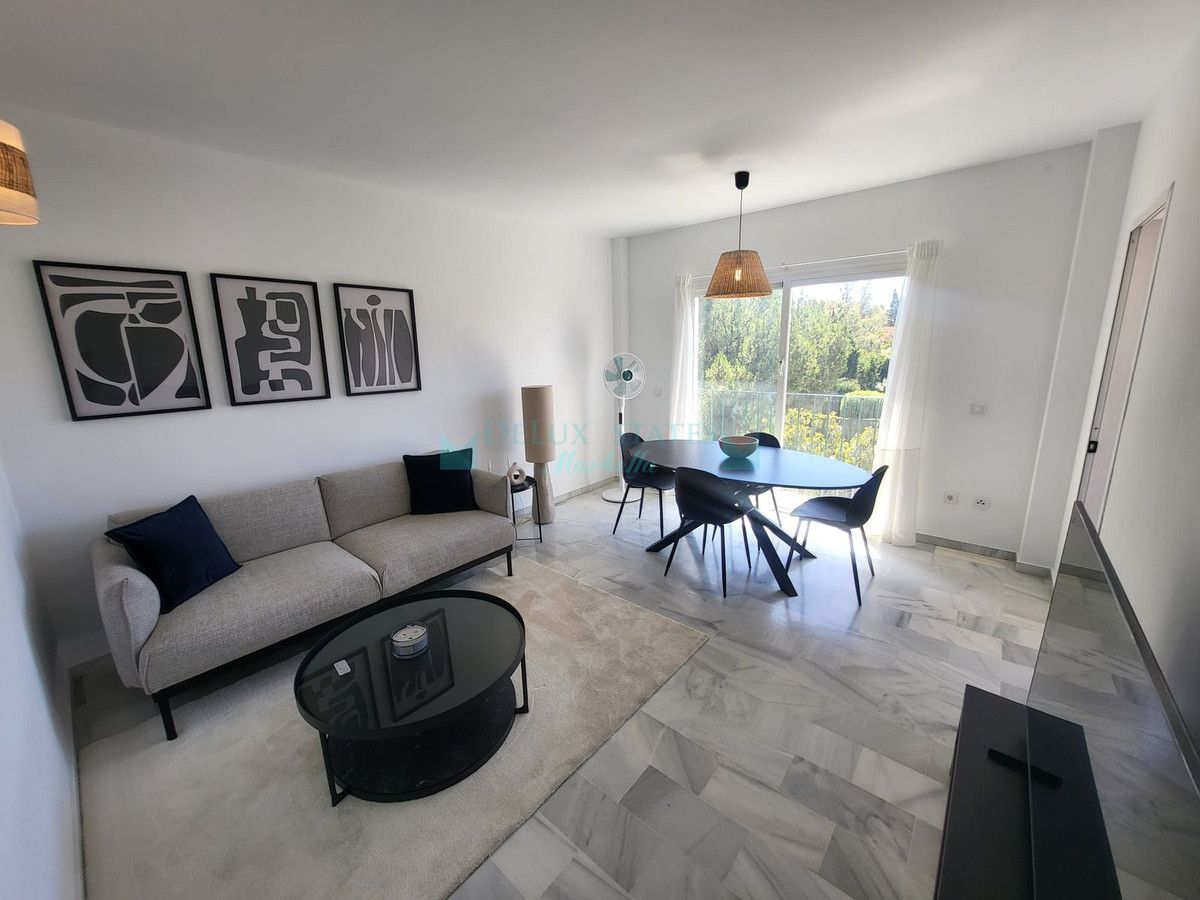 Apartamento en venta en Guadalmina Baja, San Pedro de Alcantara