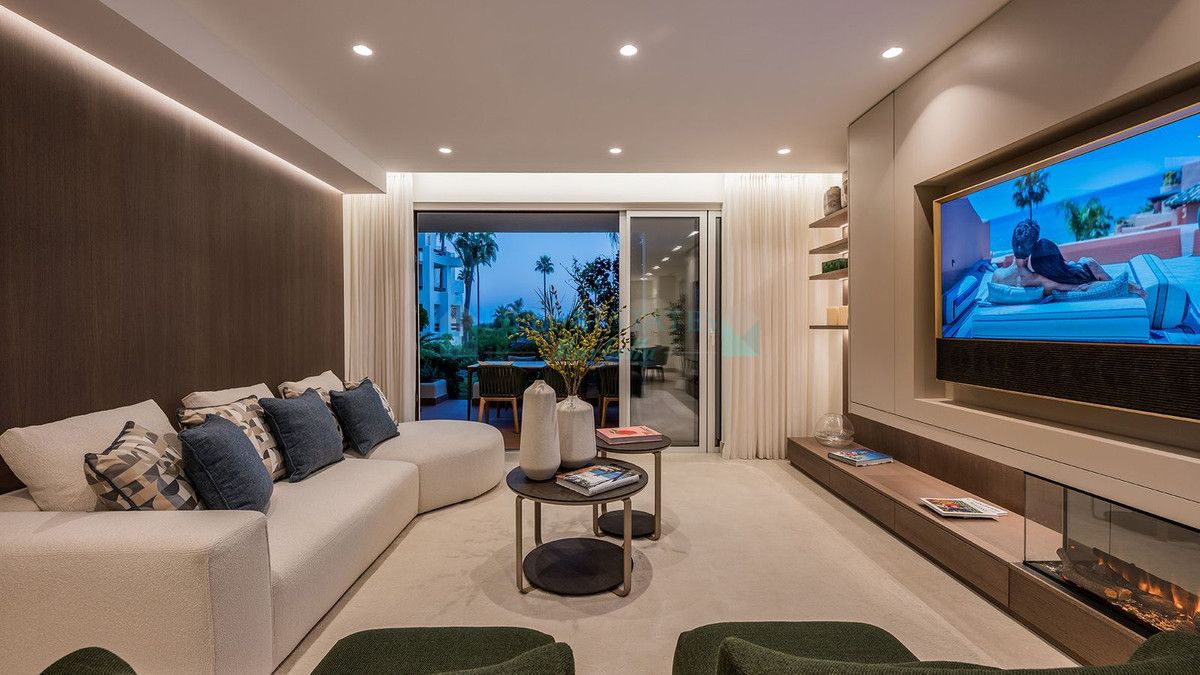 Apartamento Planta Baja en venta en New Golden Mile, Estepona