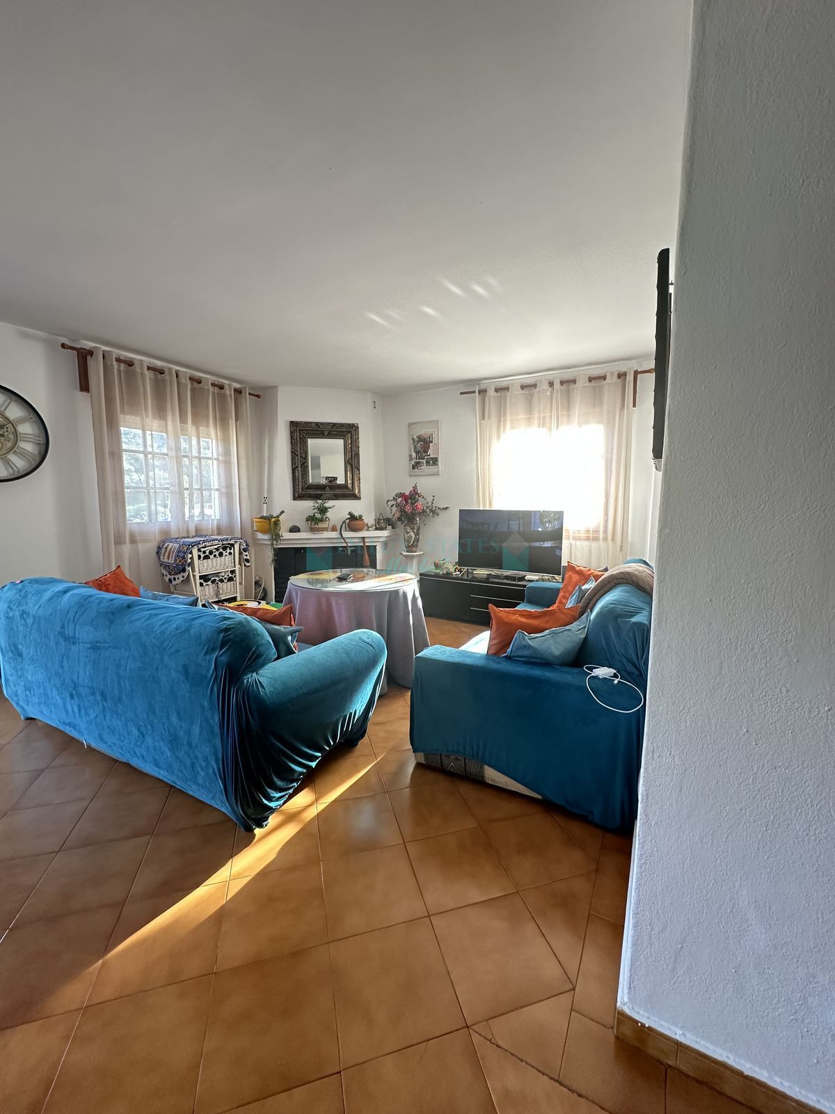 Ground Floor Apartment for sale in Benahavis