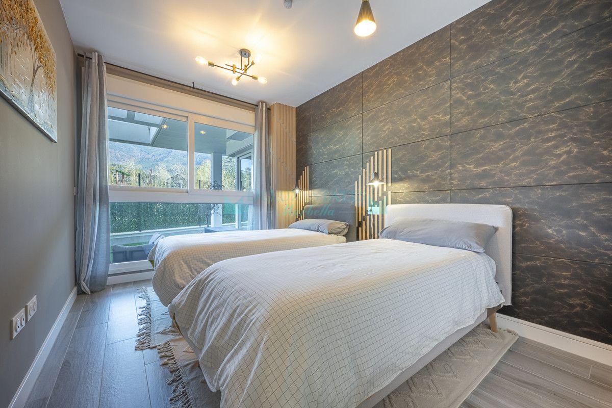 Apartamento Planta Baja en venta en Benahavis