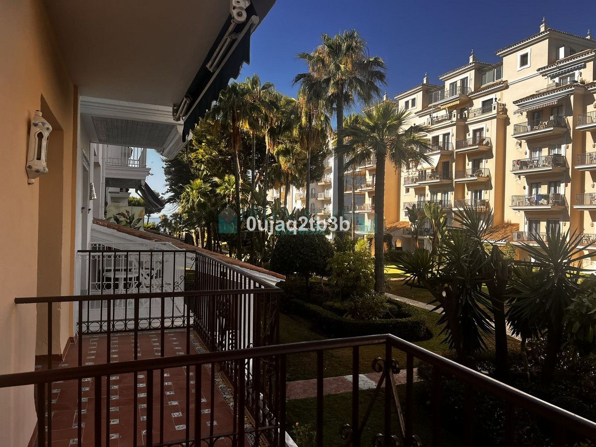 Apartment for sale in Marbella - Puerto Banus