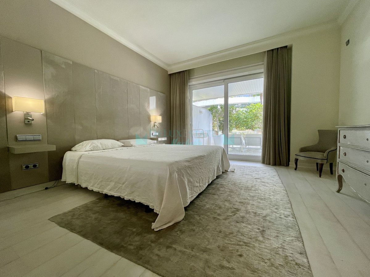 Ground Floor Apartment for rent in Marbella - Puerto Banus