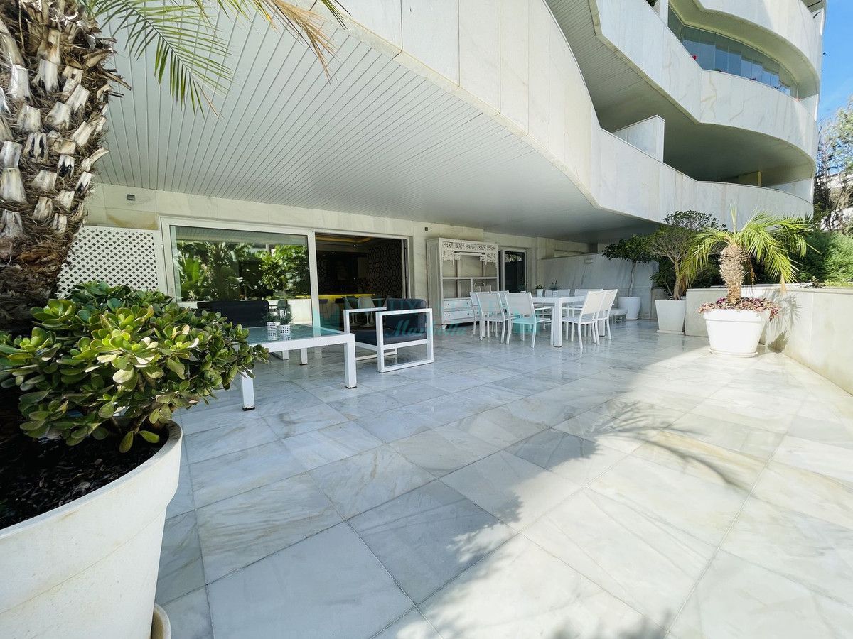 Ground Floor Apartment for rent in Marbella - Puerto Banus