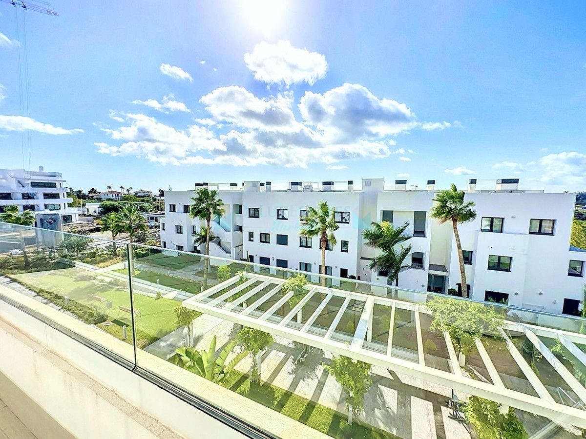 Apartamento en venta en Estepona