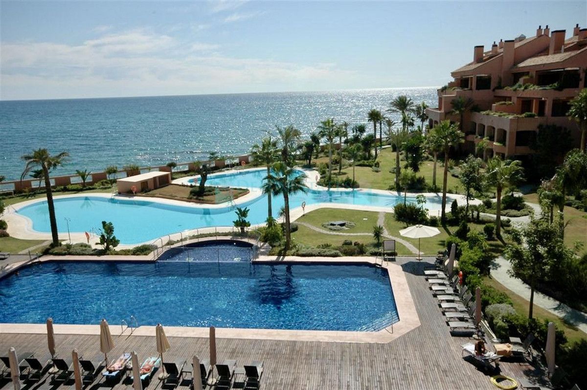 Ground Floor Apartment for sale in Marbella - Puerto Banus