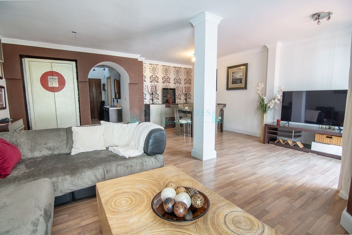 Adosado en venta en Estepona