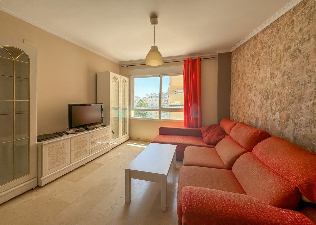 Apartment for sale in Estepona