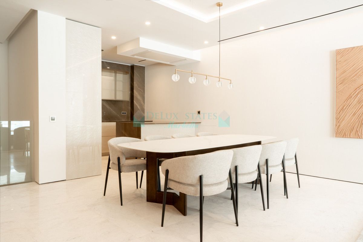 Ground Floor Apartment for sale in Marbella Golden Mile