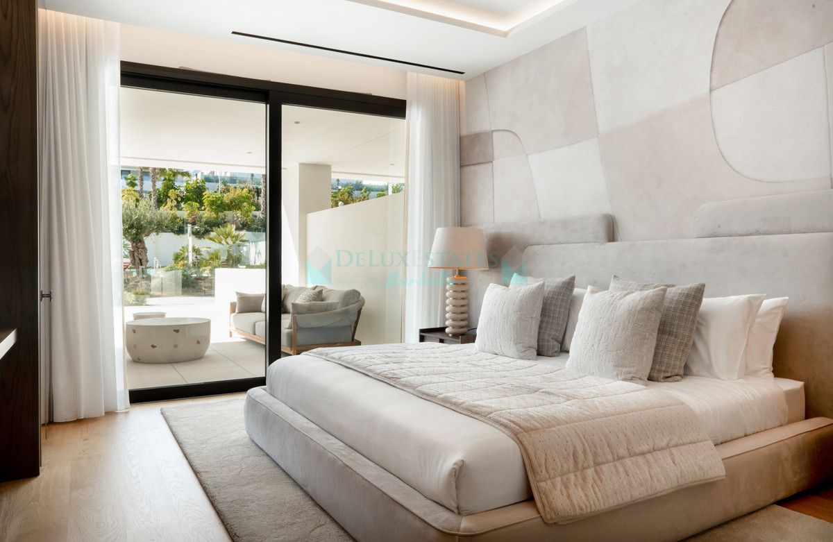 Ground Floor Apartment for sale in Marbella Golden Mile