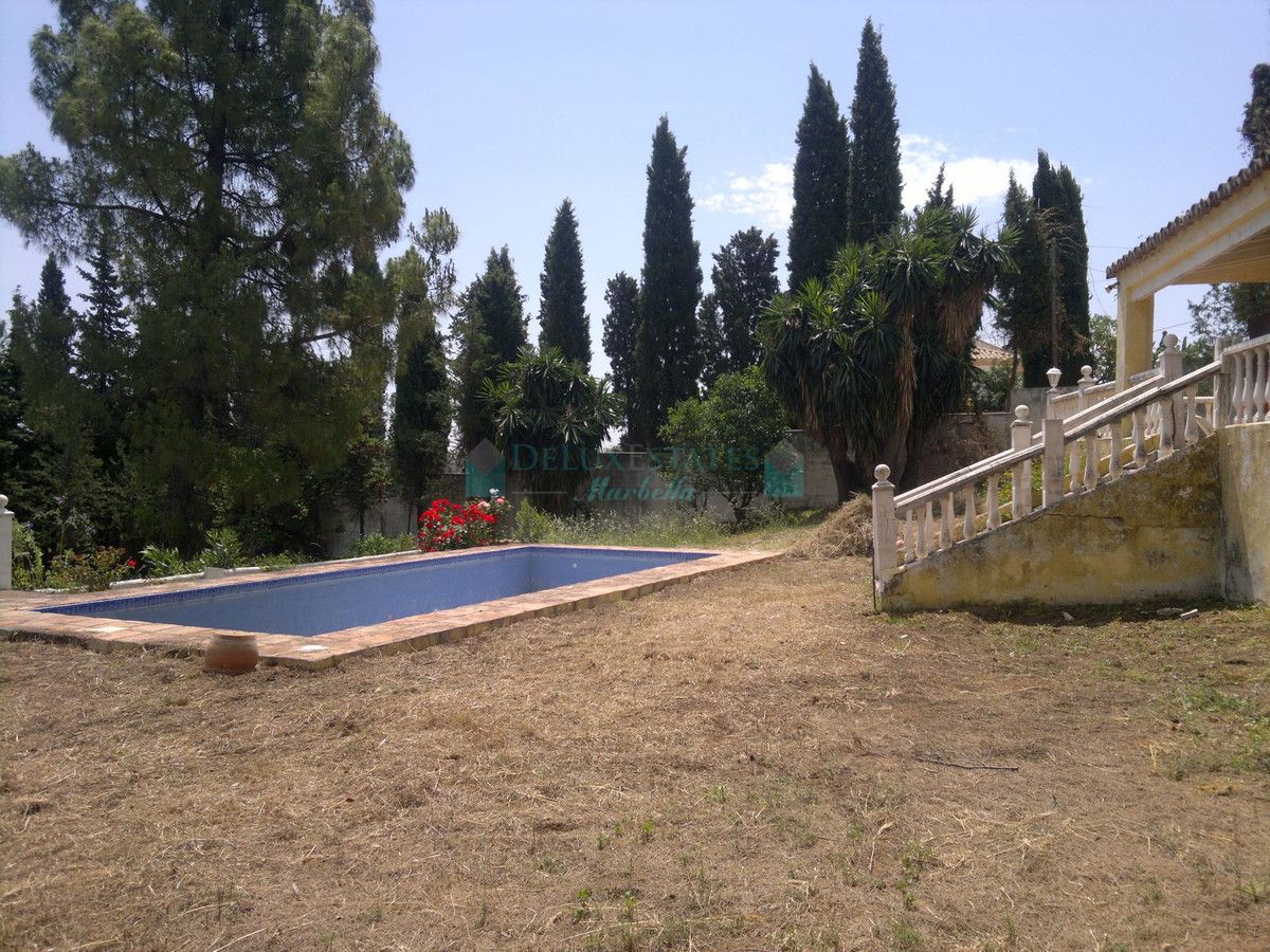 Finca en venta en Guadalmina Alta, San Pedro de Alcantara