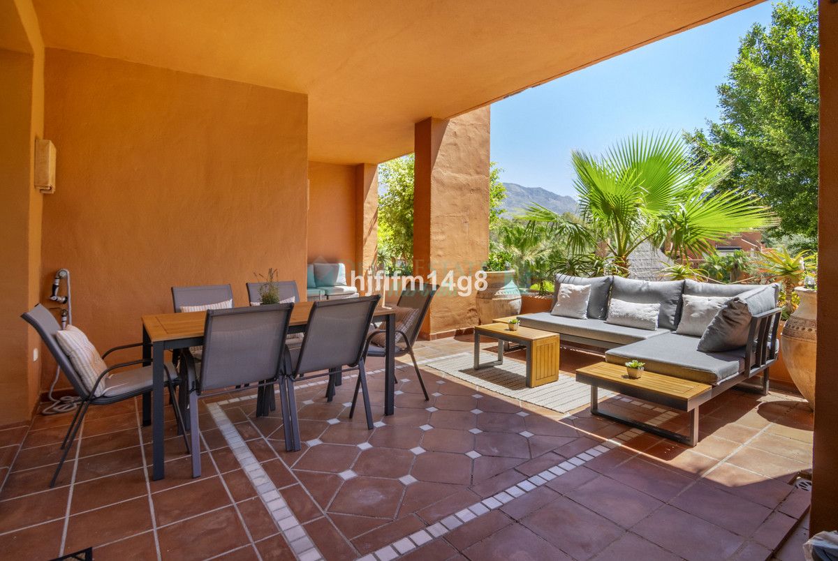 Ground Floor Apartment for sale in Nueva Andalucia