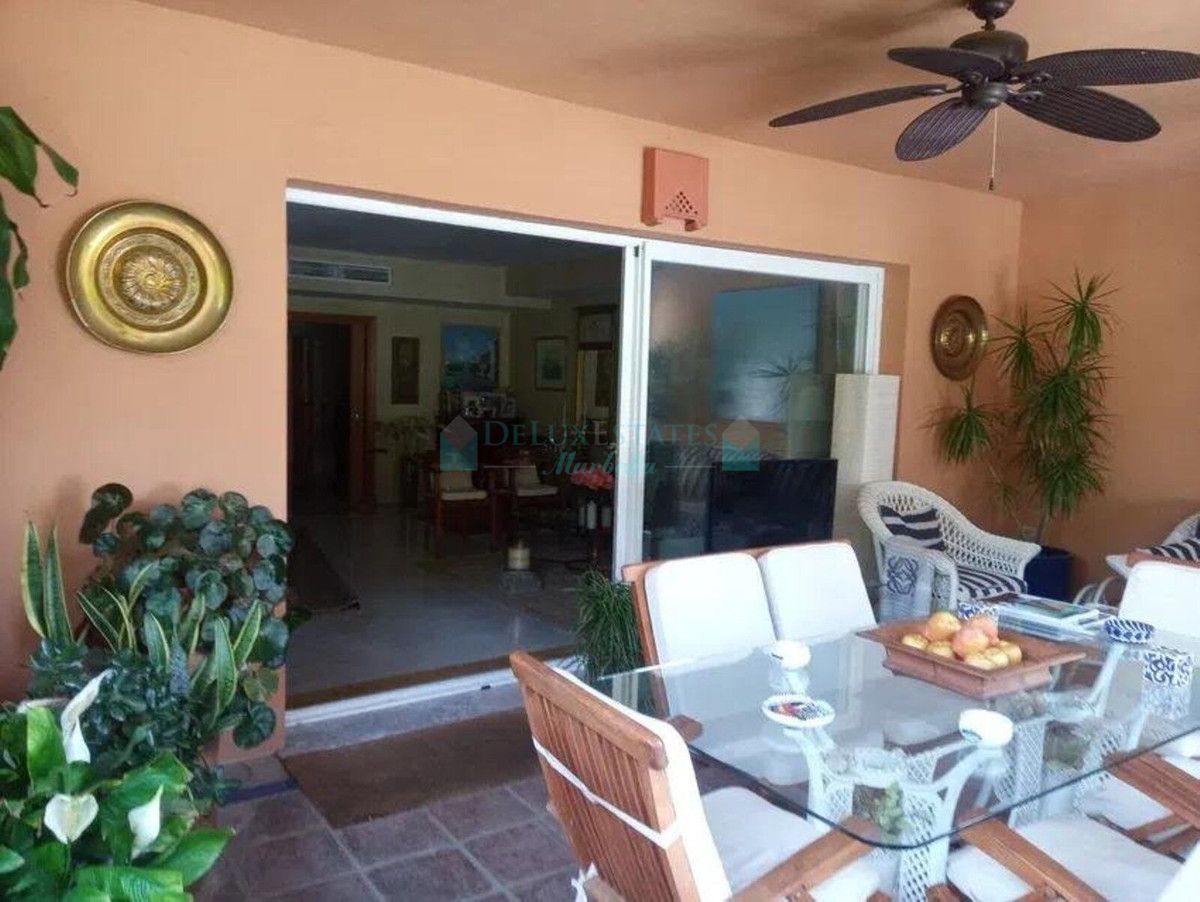 Adosado en venta en Marbella Golden Mile