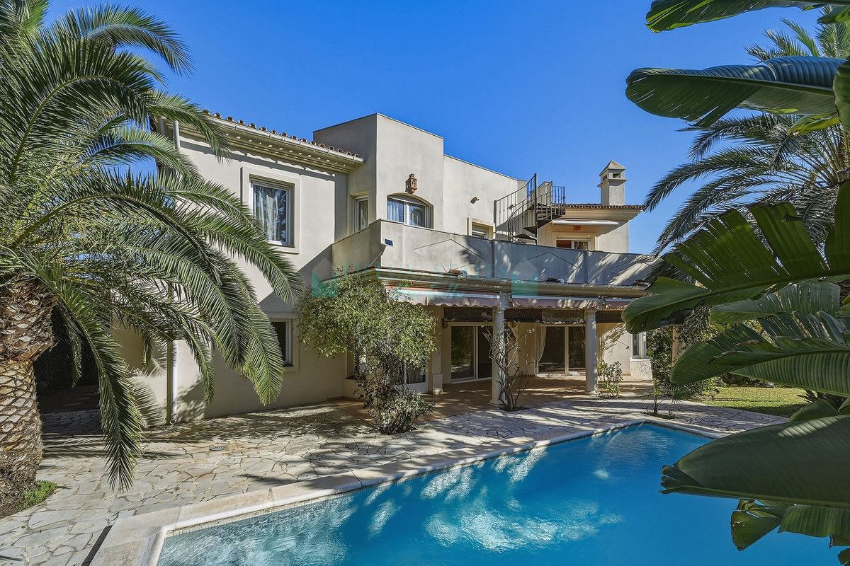 Villa for sale in La Reserva de Marbella, Marbella East