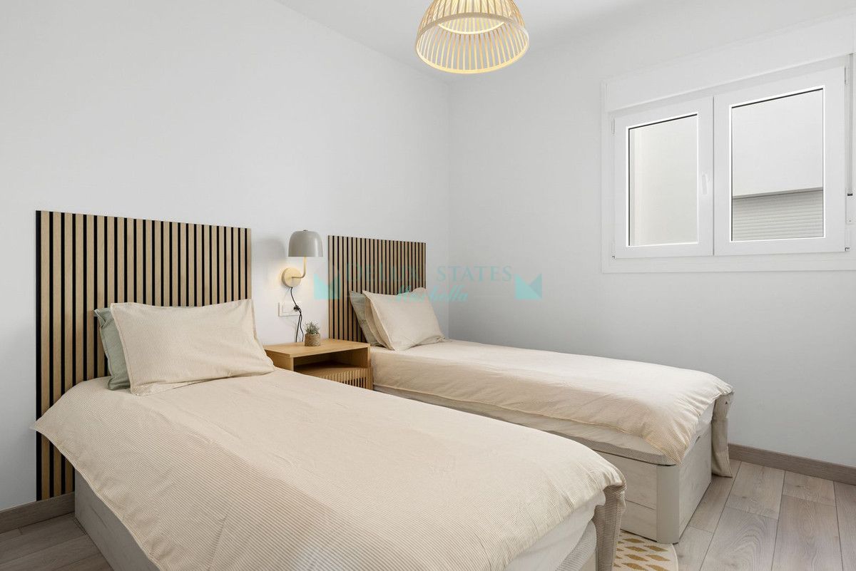 Apartamento en alquiler en Estepona